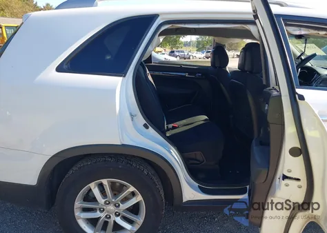 2014 Kia Sorento Lx from USA, damaged, VIN 5XYKT4A66EG463515